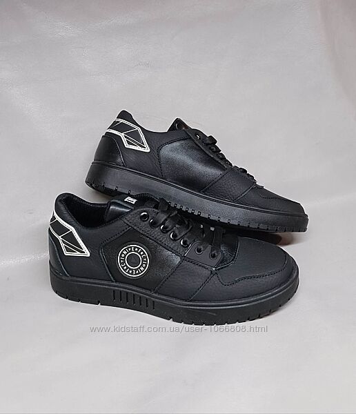 Кросівки 36 р Шкіра