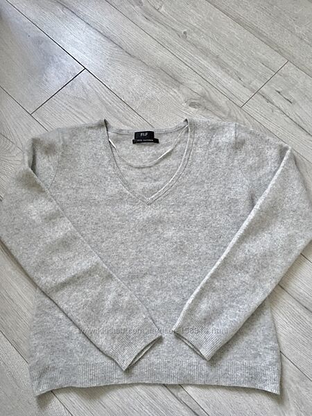 Кашемировый свитер F&F