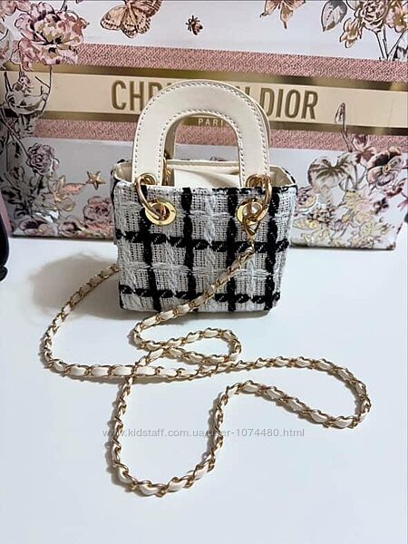 Сумочка Dior для маленьких модниць
