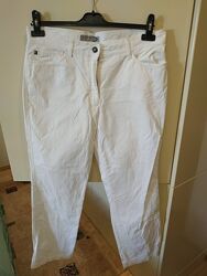 Новые белые коттоновые джинсы на наш 50-52р