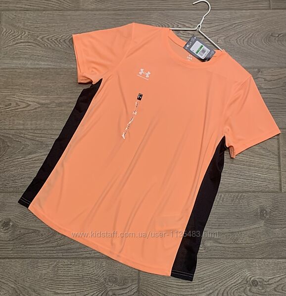 Спортивна футболка Under Armour р. L/40/12