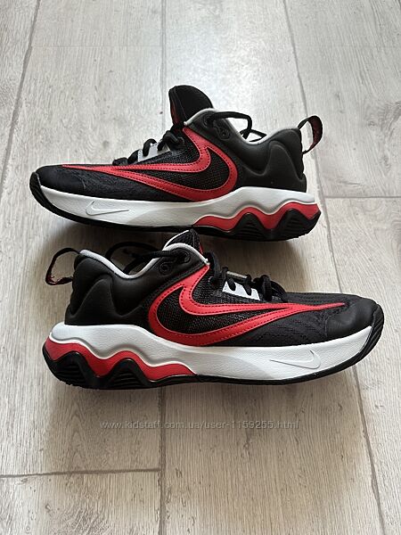 Кросівки Nike р-39