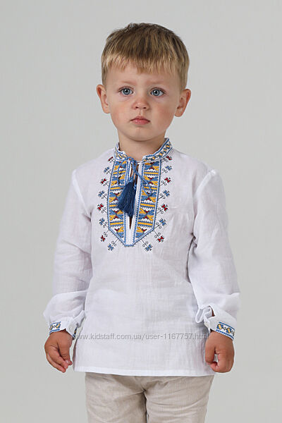 Вишиванка для хлопчика малих розмірів біла