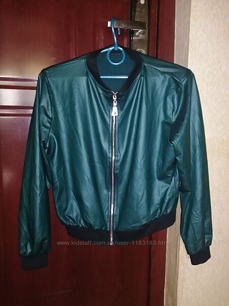 Кофта-бомбер укороченная р 44-48