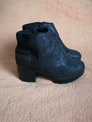 Ботинки деми Primark р 39