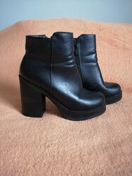 Ботинки деми р 38