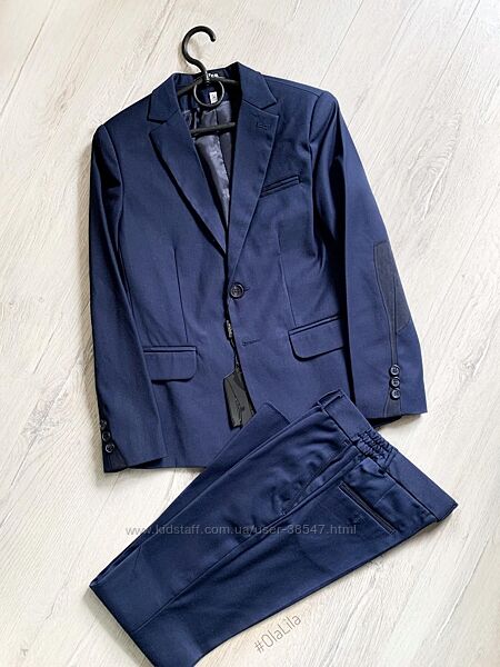 Класичні костюми Bozer