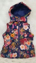 Фірмова жилетка H&M на 3-4 роки