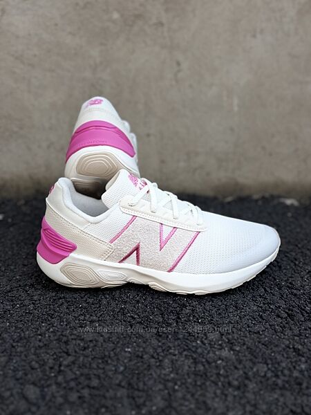 Бігові кросівки New Balance 1440 V1. Оригінал.