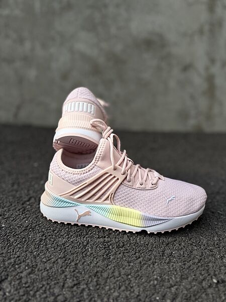 Бігові кросівки Puma Pacer Rainbow. Оригінал.