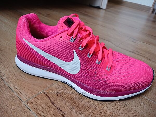 Кроссовки Nike Zoom, оригинал. р40