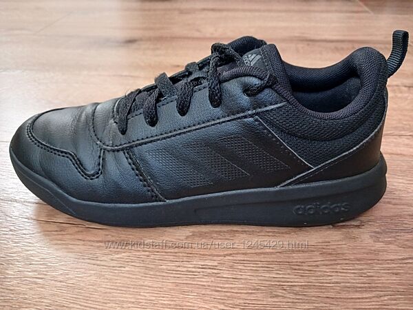 Кроссовки Adidas. р 35