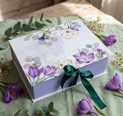 Подарункова коробка для одягу, солодощів, пляшок крокуси