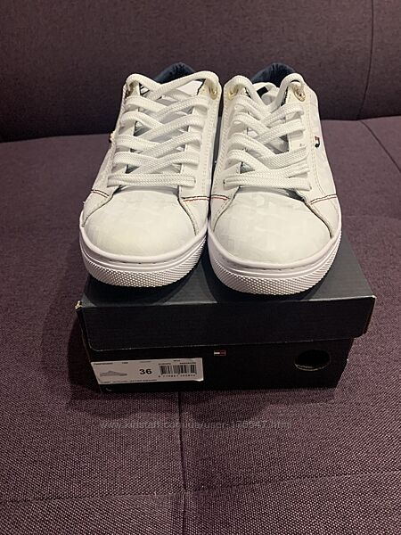 Жіночі білі кросівки Tommy Hilfiger розмір 36