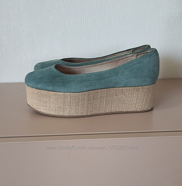 Туфли замшевые танкетка