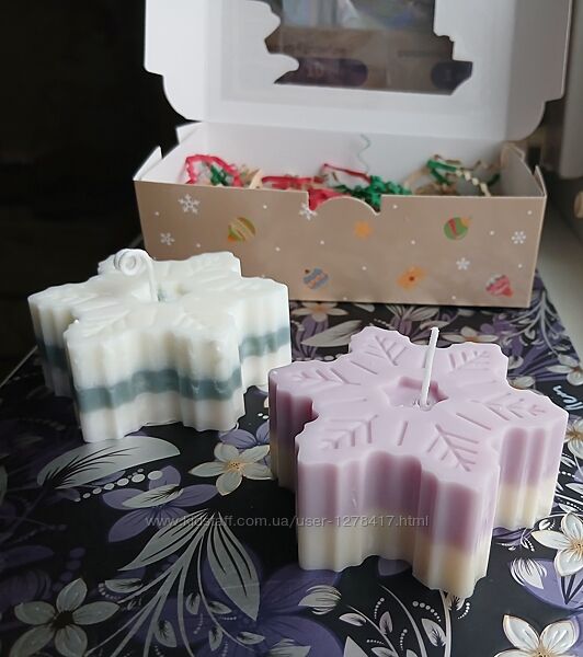 Свічка Сніжинка з соєвого воску