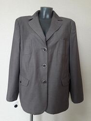 Удлиненный, стильный, мега качественный,12тонкая шерсть, пиджак Gelco