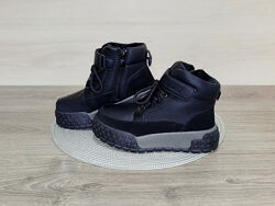 B235. Черевики зимові Paliament, рр 32-37