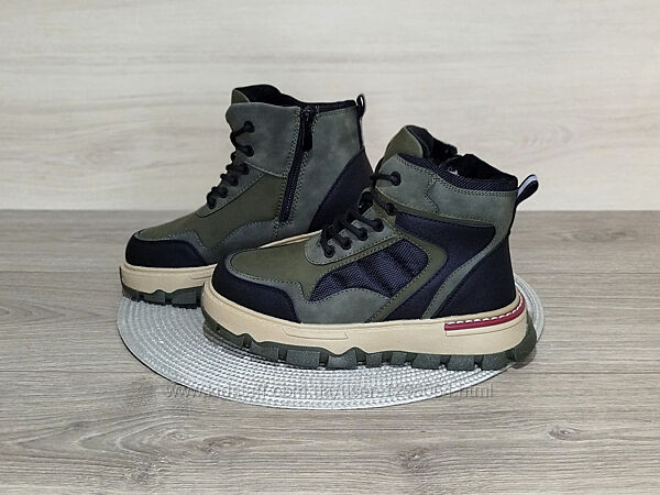 B240. Черевики зимові Paliament, рр 36-41