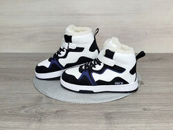 D066. Кросівки зимові Paliament , рр 36-41