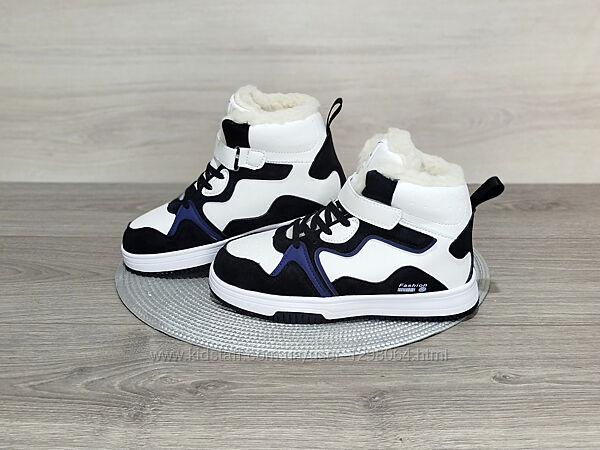 D066. Кросівки зимові Paliament , рр 36-41