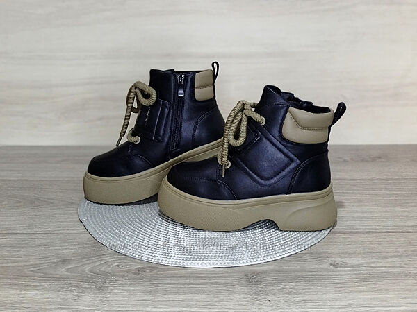 B243. Черевики зимові Paliament, рр 32-37