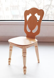 Кукольная мебель для Барби - стулья с точеными ножками