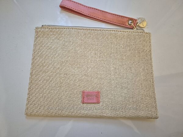 Косметичка Giorgio Armani Beauty Nuevo