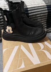 Кожаные ботинки Zara