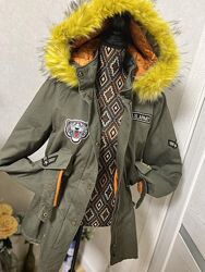 Парка, утеплённая курточка