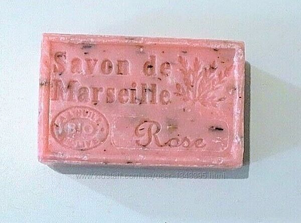 Марсельське мило Savon de Marseille Rose зі справжніми пелюстками троянд