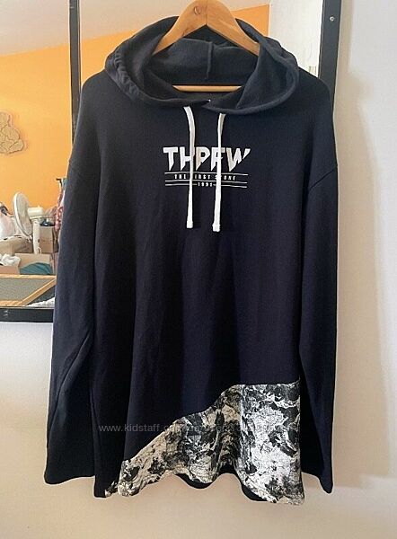 Довгий теплий світшот-сукня з капюшоном бренду Pull & Bear