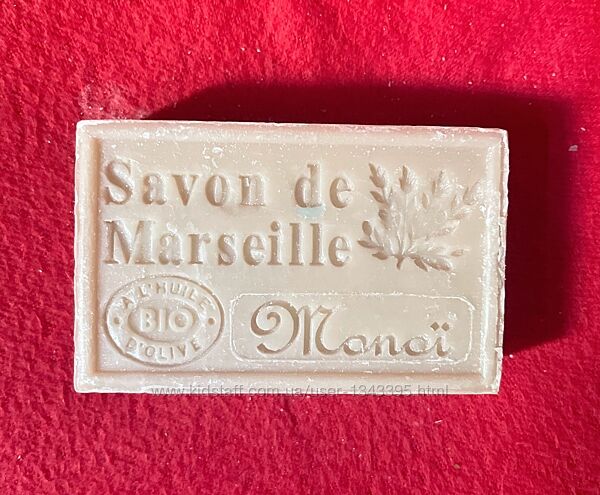 Марсельське мило Savon de Marseille для сухої шкіри з олією ши Monoi