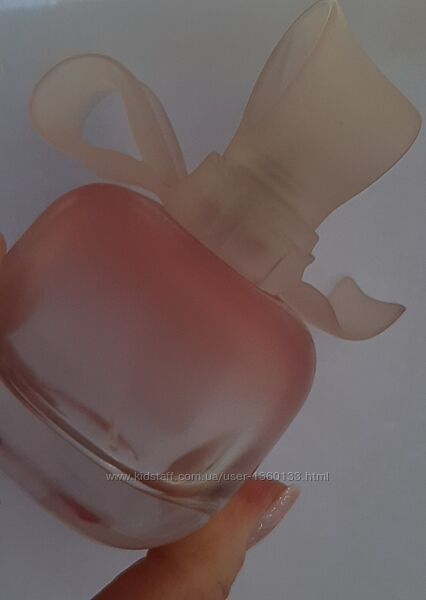 на коллекцию Nina Ricci MademoiselleL Versace Crystal Noir Jimmy  Blossom