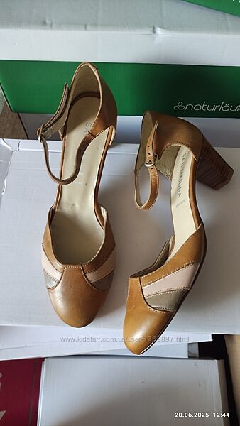 Туфлі 39 розмір 