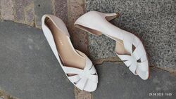 Туфлі 39 розмір 