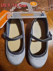 Туфли на праздник, серебрянные туфли16,5 и17см, США Джимбори мокасины Манго