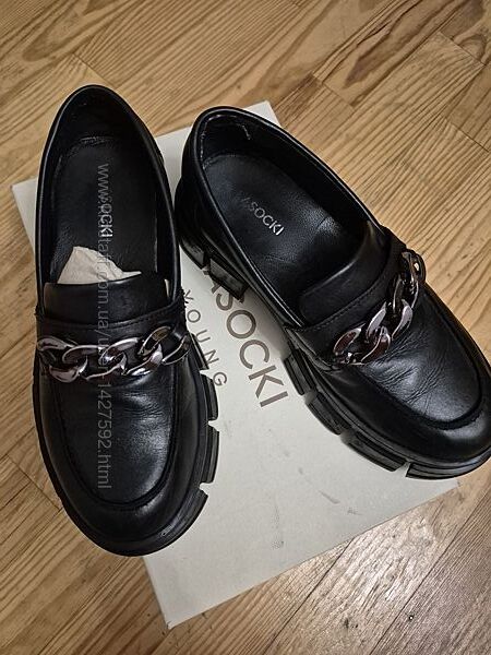  Шкіряні туфлі Lasocki