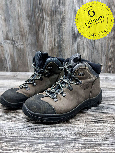 Добротные трекинговые Ботинки lomer  34р - акция