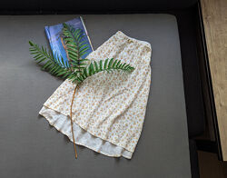 Ніжна коротка спідниця в квітковий принт s/m