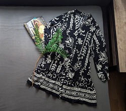 Гарна сукня сорочка оверсайз в орнамент l/xl