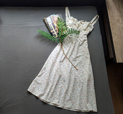 Неймовірна сукня міді сарафан міді в квітковий принт