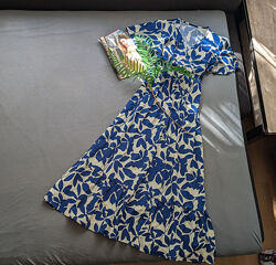 Гарна довга сукня максі в квітковий принт