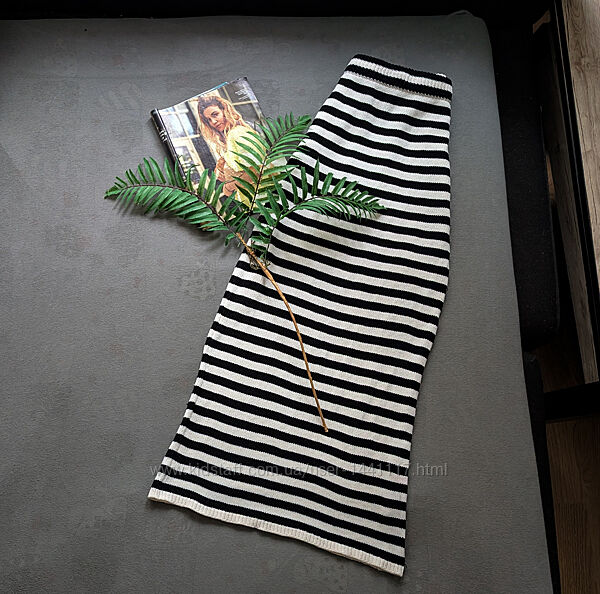 Довга спідниця максі у смужку zara