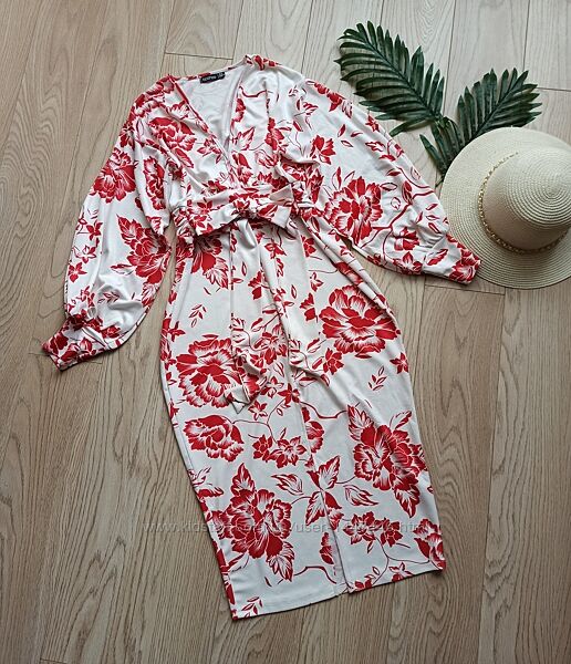 Шикарна сукня в квіти, L