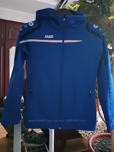 Крутезна термушка Jako , розмір S/M.