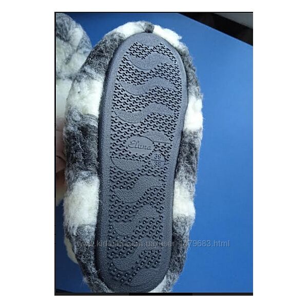 Чуни из овчины на подошве ЕВА