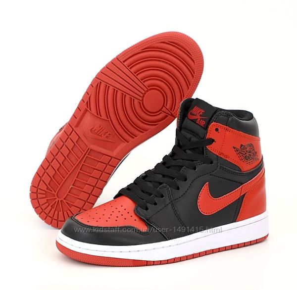 Мужские кроссовки Nike Air Jordan 1 Retro. Black Red