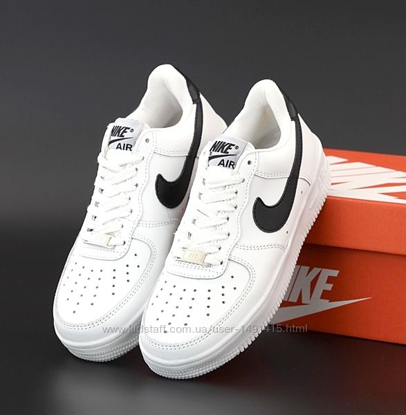 Женские кроссовки Nike Air Force 1 Low. Унисекс. White Black