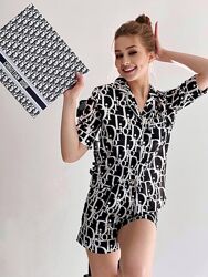 Женская сатиновая летняя пижама рубашка и шорты Dior. Сатинова піжама Dior.